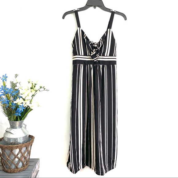 Xhilaration Women’s Black Striped Front Tie Midi Dress NWT - Picture 2 of 9
